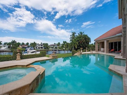 1030 Galleon Dr, Naples FL  34102-7706 exterior