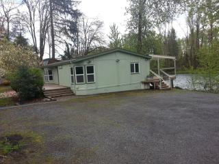 36490 Jasper Rd, Springfield OR  97478-8530 exterior
