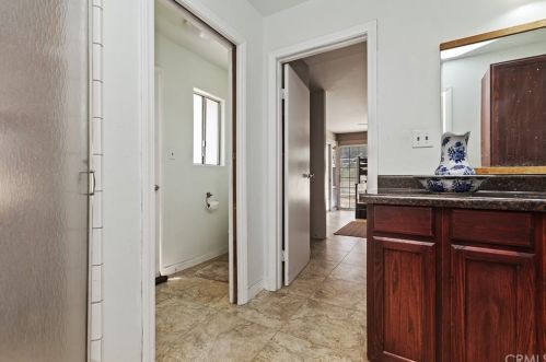 16060 Lenel Ct, Riverside CA  92504-5817 exterior