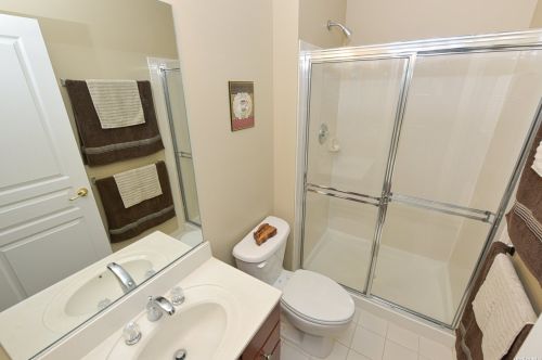 50 Pinehurst Dr, Mount Sinai NY  11766-3421 exterior