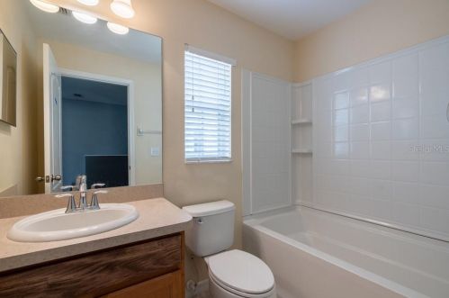 4219 Winding Vine Dr, Lakeland FL  33812-2205 exterior