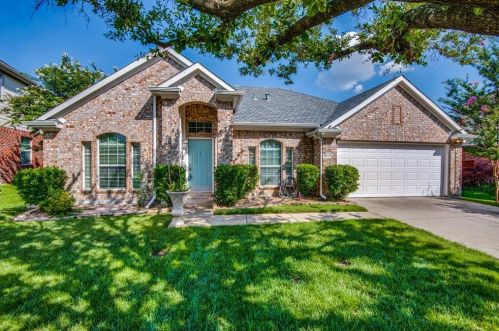 7317 Riverchase Trl, Denton, TX 76210-3285