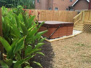 1349 Ghent Commons Dr, Norfolk, VA 23517-2255