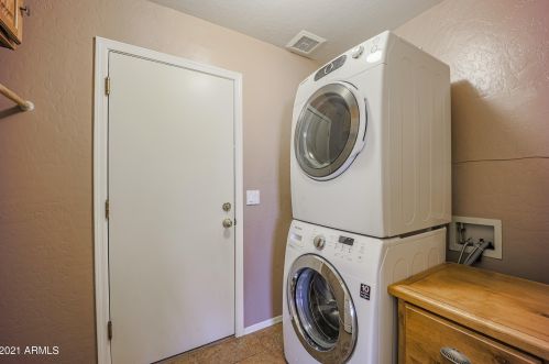 562 Kingston St, Gilbert AZ 85233-4004 exterior