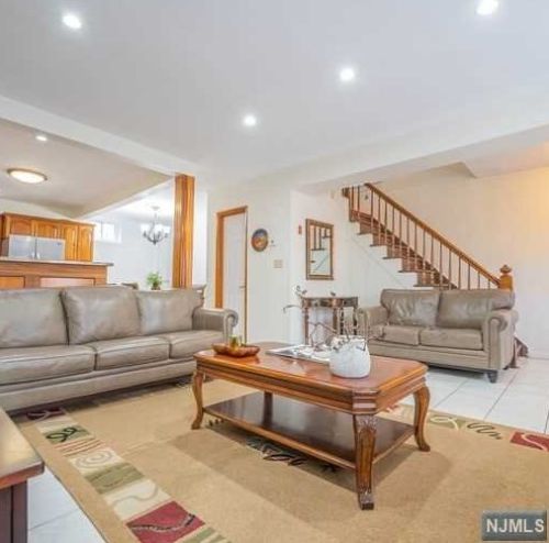 7406 Durham Ave, North Bergen, NJ 07047-4017
