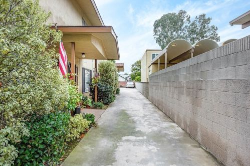 265 Molino Ave, Long Beach, CA 90803-5739