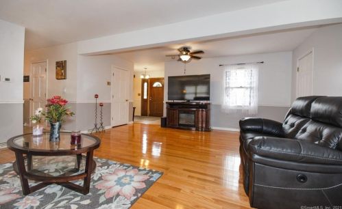 14 Foote Hill Rd, Northford CT  06472-1335 exterior