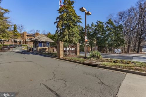 3111 Hawthorne Dr, Washington DC 20017-1040 exterior