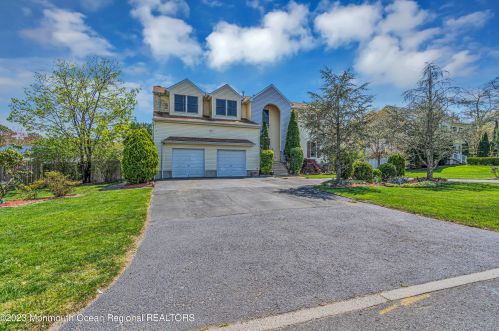 1013 Woodlane Rd, Jackson Twp NJ  08527-1555 exterior