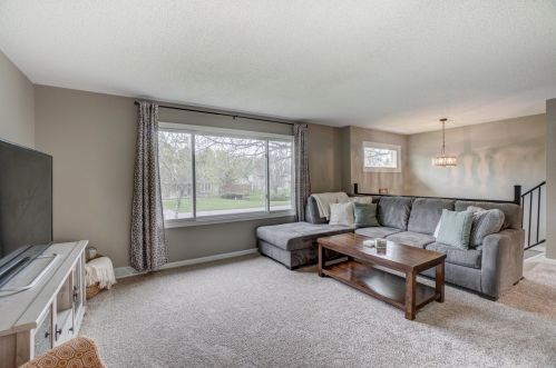 5500 Fisher St, Saint Paul, MN 55110-2203