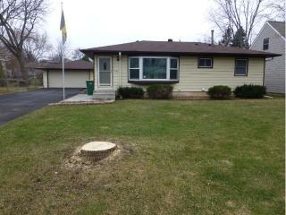 2094 Marble Ln, Saint Paul, MN 55122-2014