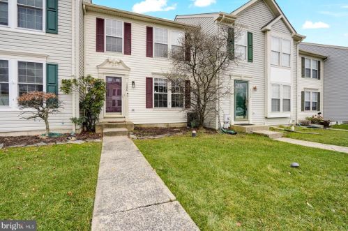 1206 Hunter Ln, Perkiomenville, PA 18074-9483
