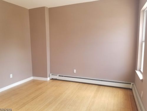 30 Grace St, Irvington NJ  07111-3506 exterior