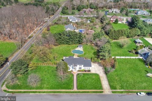 1800 Celeste Dr, Belmar NJ 07719-9506 exterior