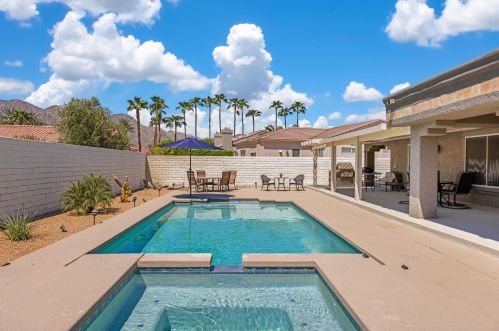 50925 Paloma Ct, La Quinta, CA 92253-5806