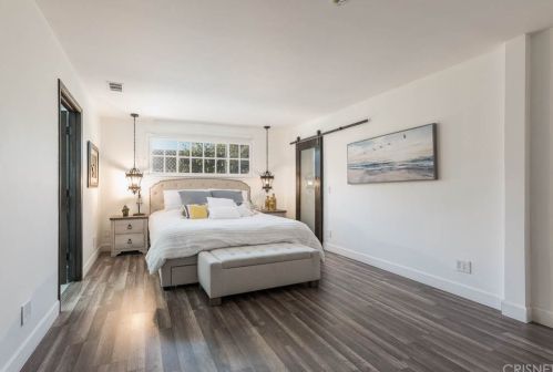 14639 Albers St, Van Nuys CA 91411-3713 exterior