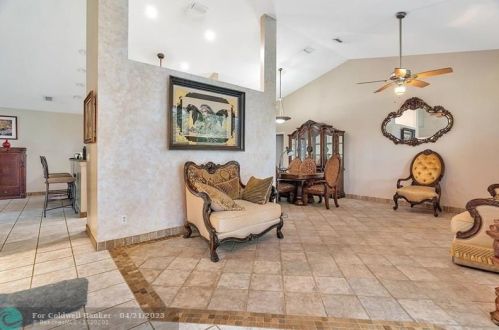 17225 Hamlin Blvd, Town Of Loxahatchee Groves, FL 33470-1761