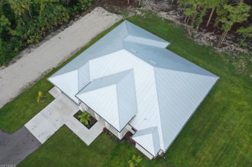543 9th St, Naples FL  34117-6646 exterior