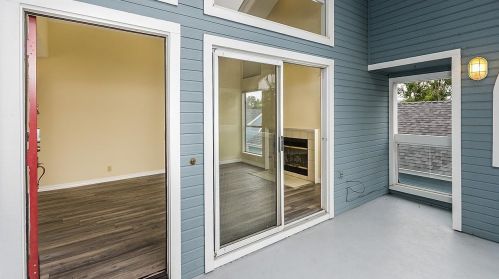 711 Portwalk Pl, Redwood City CA  94065-1811 exterior