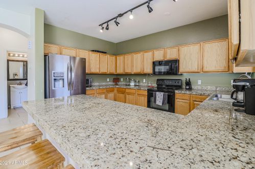 25853 Crown King Rd, Buckeye, AZ 85326-9138