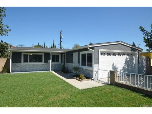 3753 144th St, Hawthorne CA  90250-8444 exterior
