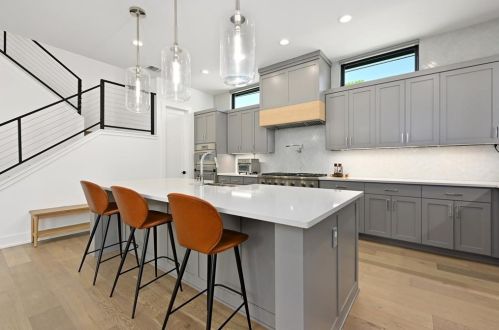 2019 Brentwood St, Austin TX  78752-4105 exterior