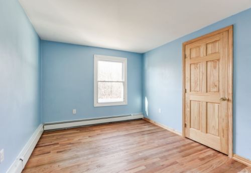 12 Ramblewood Rd, Shoreham NY  11786-2300 exterior