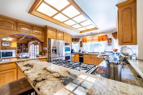 224 American Riv Cyn Dr, Folsom CA 95630-7143 exterior