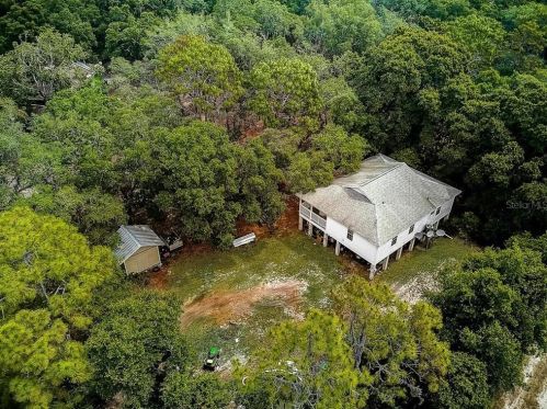 16542 Carlton Lake Rd, Wimauma FL  33598-6320 exterior