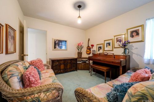 2350 253rd St, Lomita CA  90717-2010 exterior