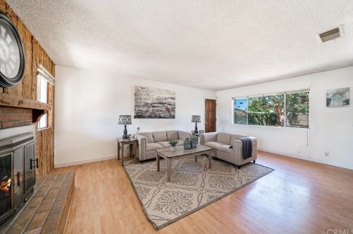 13371 Neptune Ct, Garden Grove CA  92843-2724 exterior