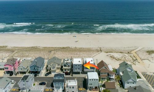 3006 Ocean Rd, Lavallette NJ  08735-1919 exterior