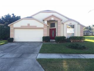 233 Lake Davenport Estates Dr, Davenport, FL 33897-8554