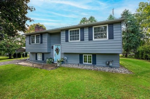 1802 Park Ln, Greenville, PA 16125-8824