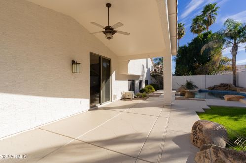 1805 Appaloosa Rd, Gilbert AZ 85296-3320 exterior