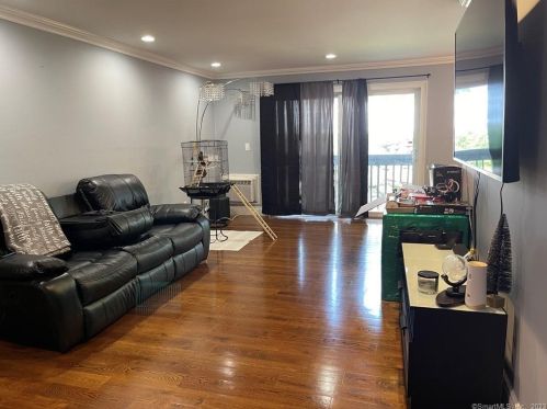 89 Marconi Ave, Bridgeport, CT 06606-6020