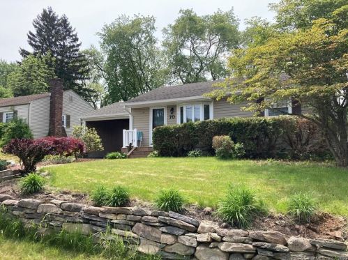 70 Great Plain Rd, Norwich CT  06360-6531 exterior