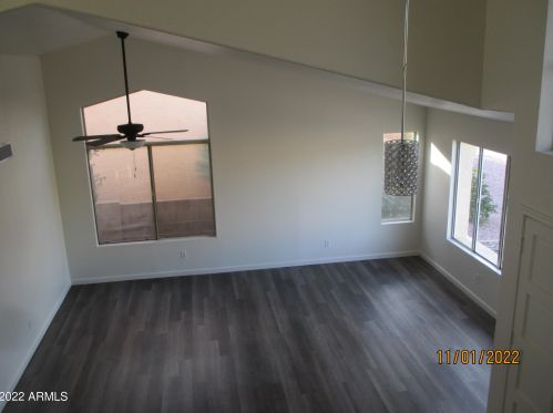 10933 Cottonwood Ln, Avondale AZ  85392-4322 exterior