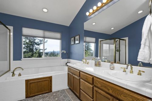 5743 Owls Nest Dr, Santa Rosa CA  95409-4350 exterior