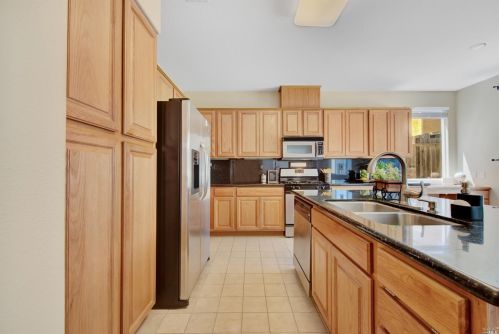 1173 Villaggio Cir, Vacaville CA  95688-8774 exterior