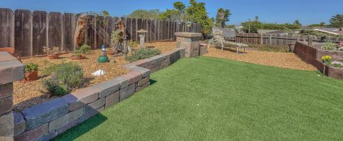 491 Jean Cir, Marina CA  93933-4012 exterior