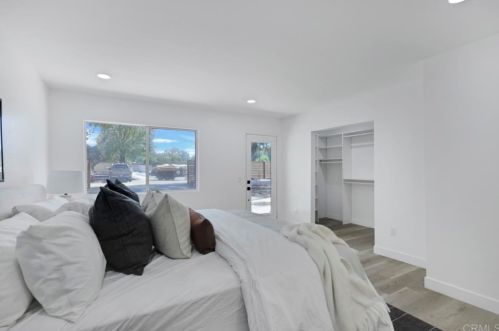 12244 Lakeshore Dr, Lakeside CA  92040-3020 exterior