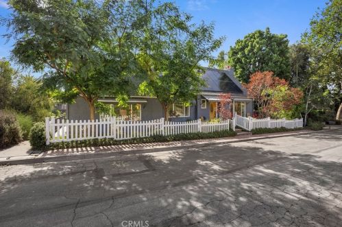 760 Oceanview Dr, Fullerton, CA 92832-1125