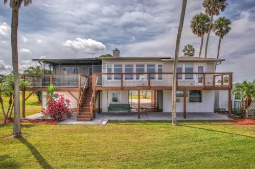 3936 Silhouette Ln, Tarpon Springs, FL 34691-5205