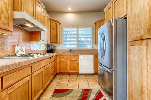 6479 Pine Valley Dr, Santa Rosa CA  95409-5891 exterior