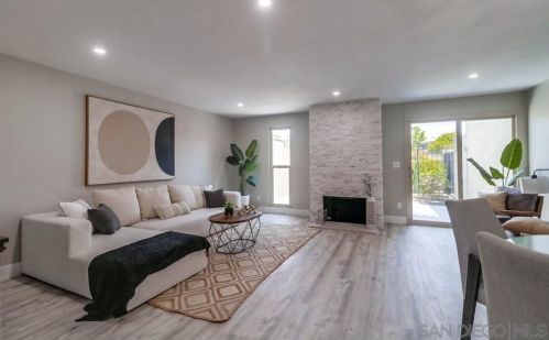 3104 Orleans, San Diego CA  92110-5947 exterior