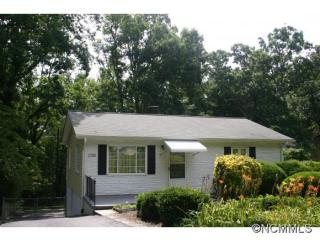 1720 Upper Ridgewood Blvd, Hendersonville, NC 28791-2233