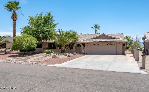 1814 Combat Dr, Lake Havasu City, AZ 86403-7451