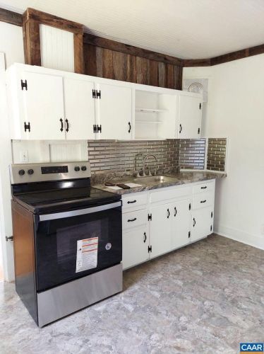 115 Madison Rd, Stanardsville VA  22973-2934 exterior