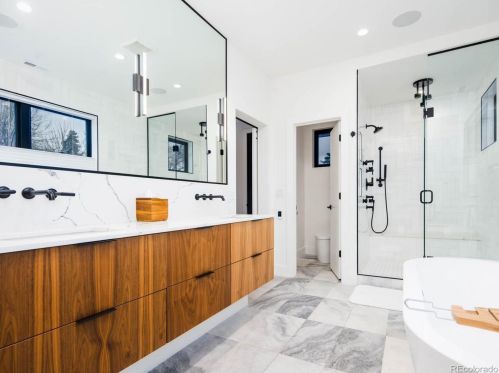 2500 Xavier St, Denver CO  80219-5616 exterior